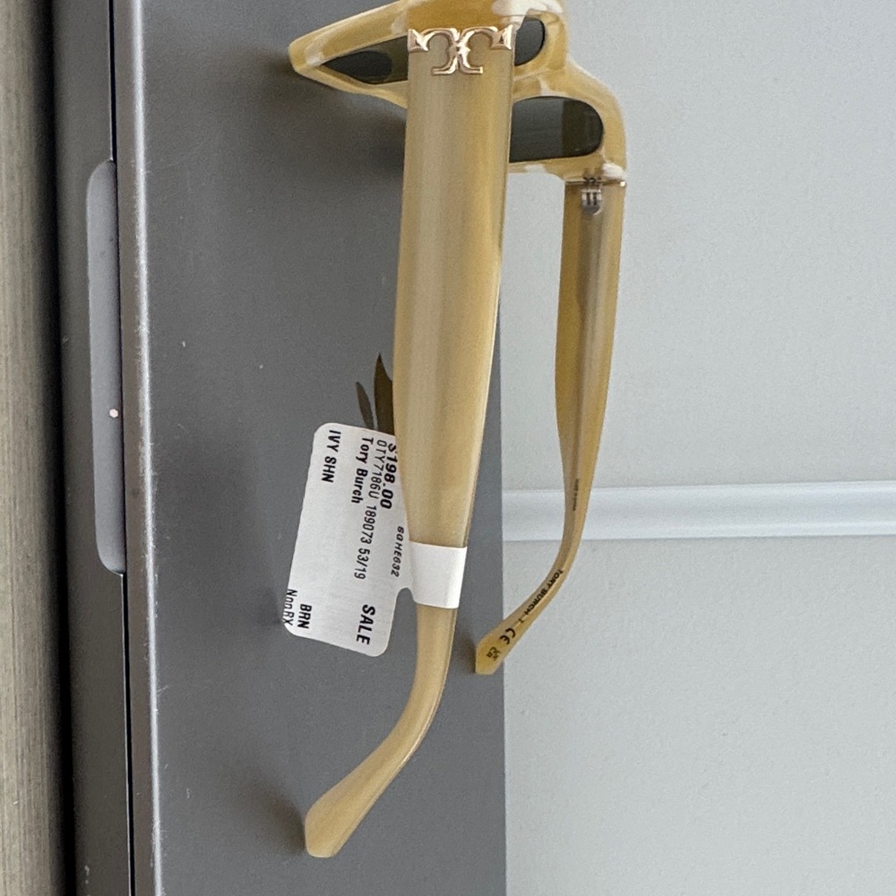Tory Burch Cream Sunglasses - Picture 2 of 5